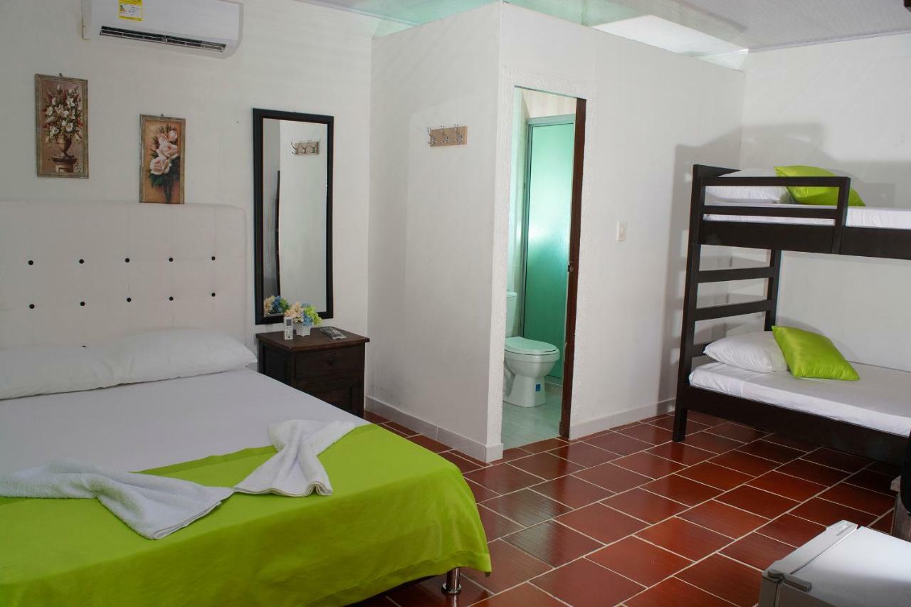 Hostal El Ruby Вильявьеха Экстерьер фото